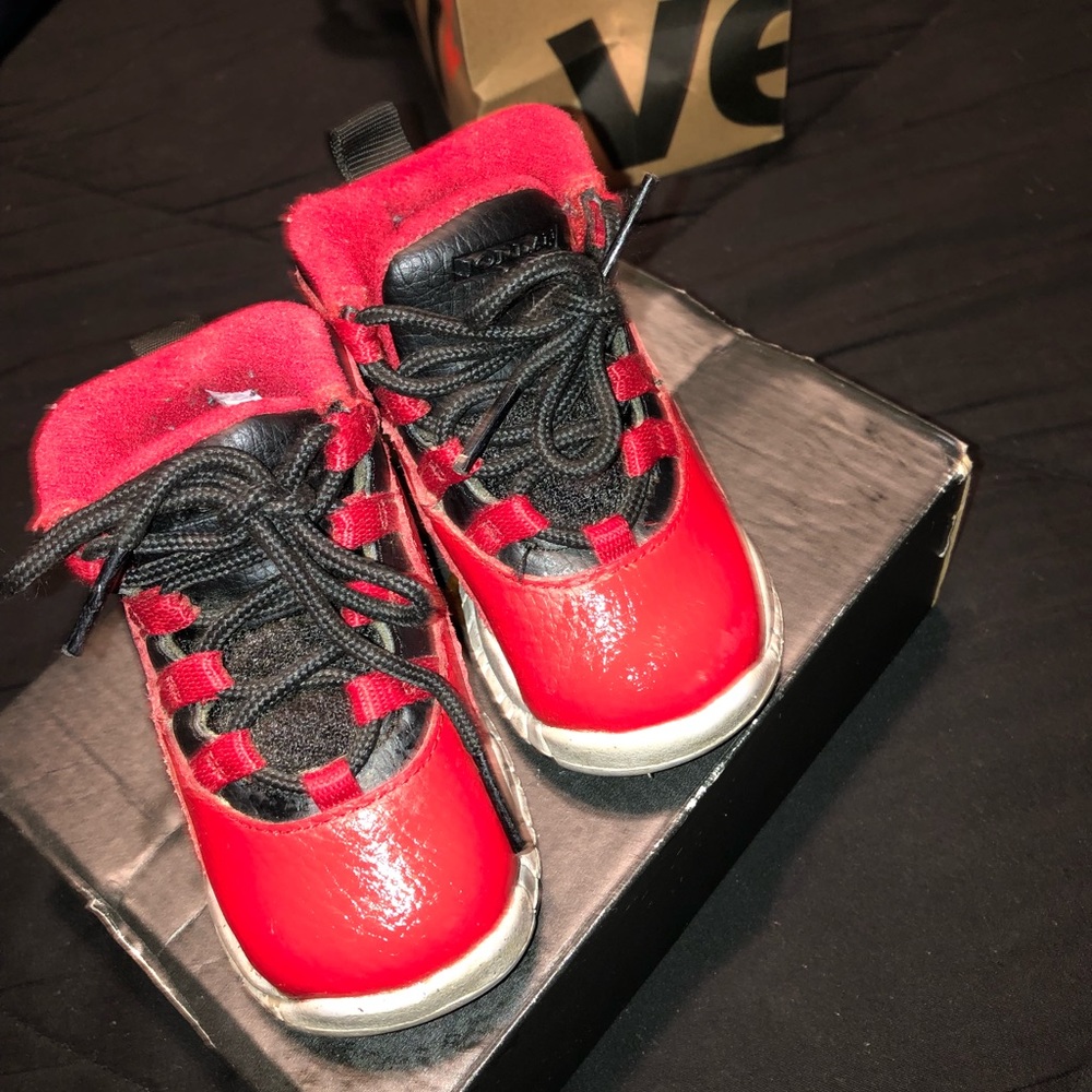 Toddler shoes